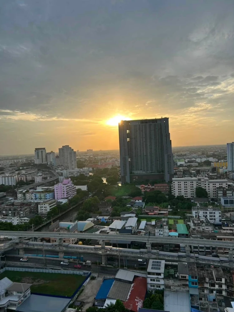 ให้เช่า คอนโด ไอดีโอ รามคำแหง ลำสาลี สเตชั่น | ห้องชั้นสูง พร้อมเฟอร์นิเจอร์ครบ