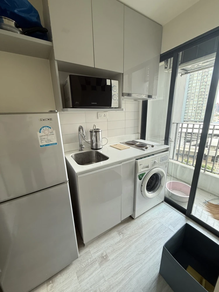 ให้เช่า คอนโด ไอดีโอ โมบิ สาทร-ตากสิน วิวรถไฟฟ้า ห้องกว้างสุดๆ โซฟาน่านั่ง ที่นอนน่านอน ไม่จองไม่ได้