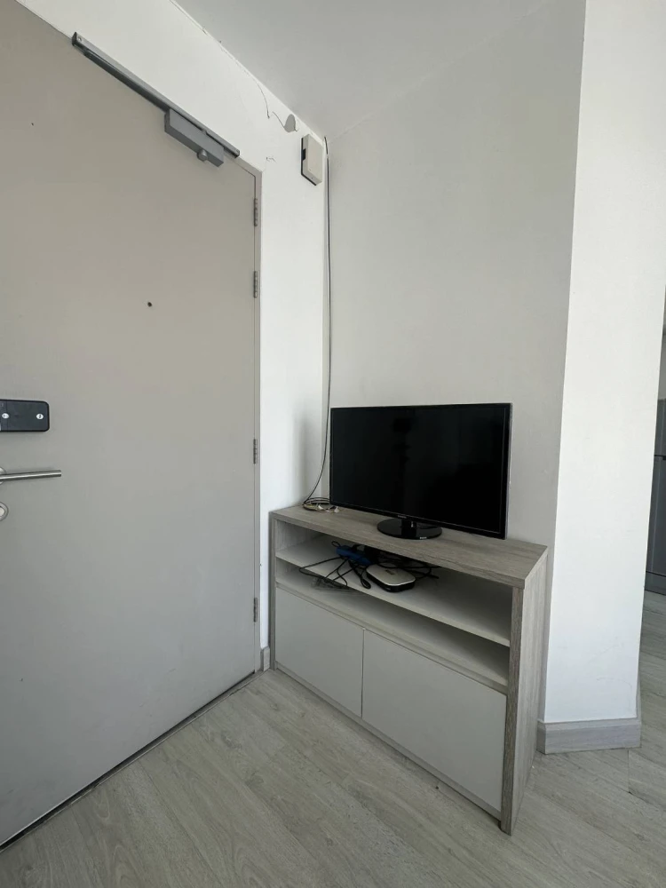 ให้เช่า คอนโด ไอดีโอ โมบิ สาทร-ตากสิน วิวสระสวย เดินทางสะดวก ทำเลดี น่าลงทุน ห้ามพลาด!!