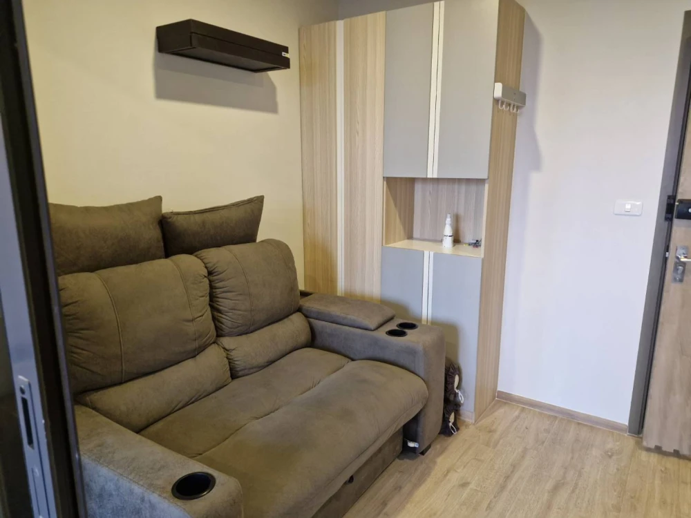 ให้เช่า คอนโด ไอดีโอ โอทู ห้องพร้อมอยู่ เฟอร์พร้อม ห้องกว้างขวาง จองเลย