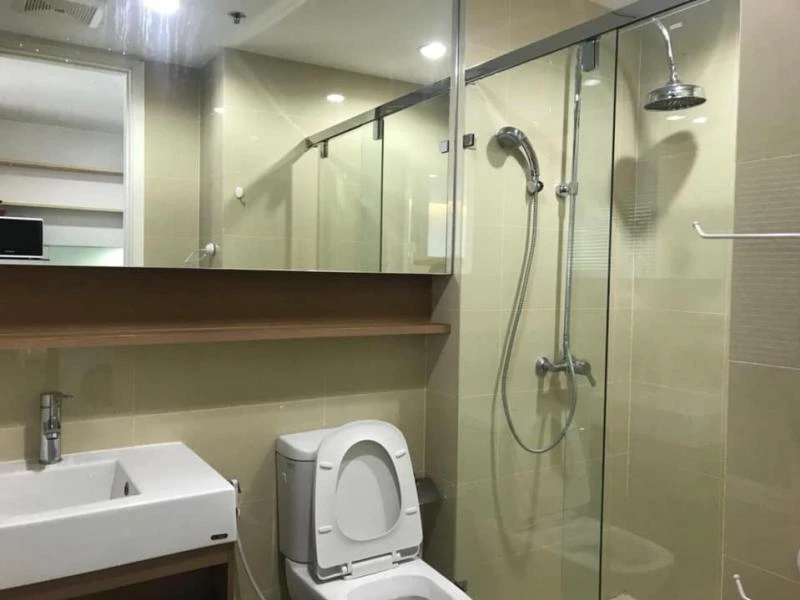 ให้เช่า!! คอนโด 15 สุขุมวิท เรสซิเด็นซ์ ชั้น 9 ห้องตกแต่งสวย ราคาดี พร้อมเข้าอยู่ รีบจองเลยจ้า!!