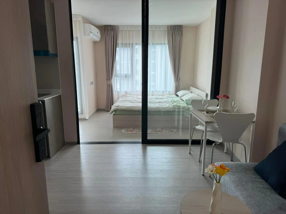 ให้เช่า คอนโด Aspire Erawan Prime ห้องพร้อมอยู่ กั้นแยกเป็นสัดส่วน ราคาไม่แรง มาจองเลย อย่ารอช้า