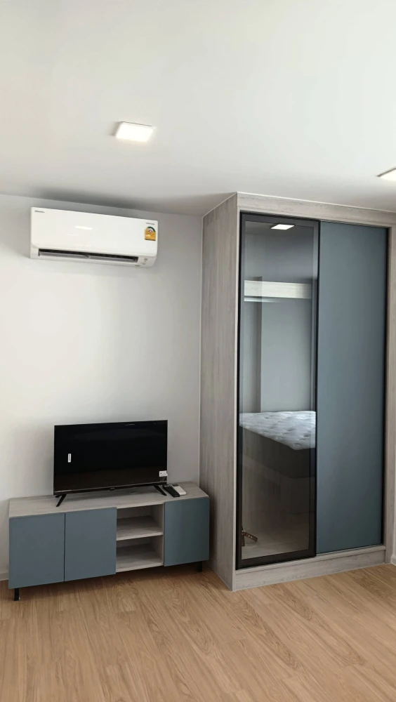 ให้เช่า คอนโด Atmoz kanaal rangsit ห้องพร้อมอยู่ เฟอร์ เครื่องใช้ไฟฟ้าครบ มาแต่ตัวเข้าอยู่ได้เลย มาจองด่วนๆ