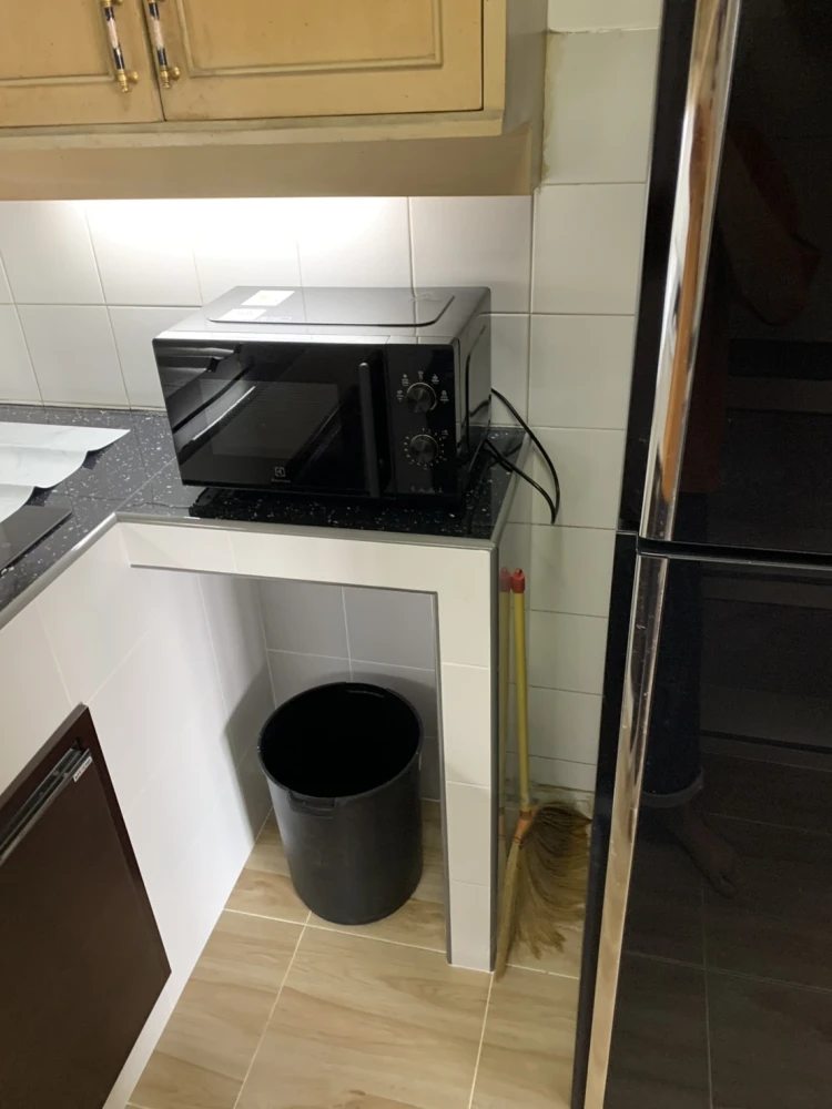 ให้เช่า คอนโด Flora Ville ห้องกว้างขวาง พื้นที่ใช้สอยจุใจ เฟอณ ์เครื่องใช้ไฟฟ้าครบ รีบมาจองได้แล้ววันนี้ อย่าช้า