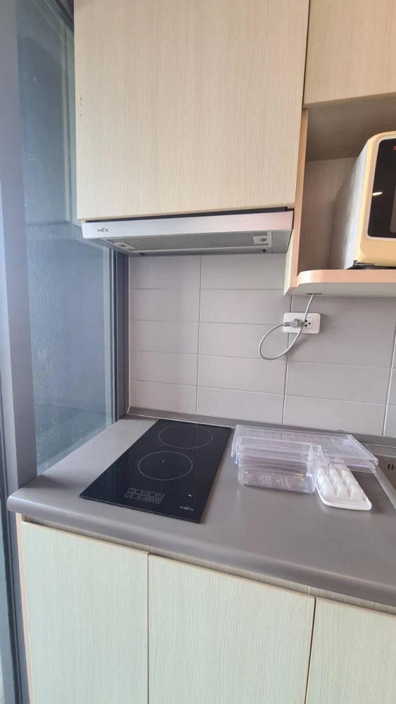 ให้เช่า คอนโด IDEO MOBI SUKHUMVIT EASTGATE เฟอร์ครบ วิวสระว่ายน้ำ ราคาดี จองด่วนๆ