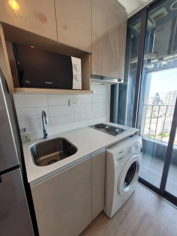 ให้เช่า คอนโด IDEO Q Chula - Samyan ชั้น 30 ได้วิวสูง มาพร้อมสิ่งอำนวยความสะดวก ต้องรีบมาจอง