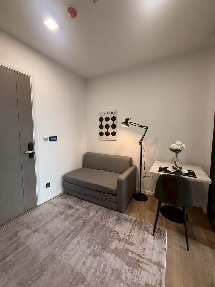 ให้เช่า คอนโด Modiz Rhyme Ramkhamhaeng ห้องพร้อมอยู่ เฟอร ์เครื่องใช้ไฟฟ้าครบ มาจองเลย อย่าพลาดเด็ดขาด