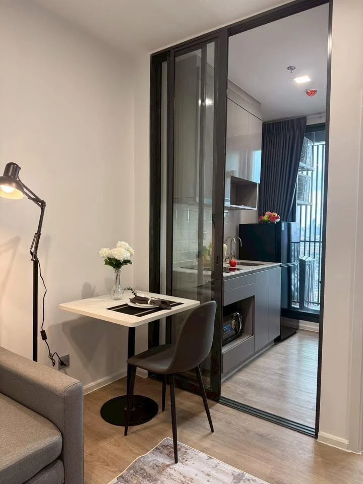 ให้เช่า คอนโด Modiz Rhyme Ramkhamhaeng ห้องพร้อมอยู่ เฟอร ์เครื่องใช้ไฟฟ้าครบ มาจองเลย อย่าพลาดเด็ดขาด