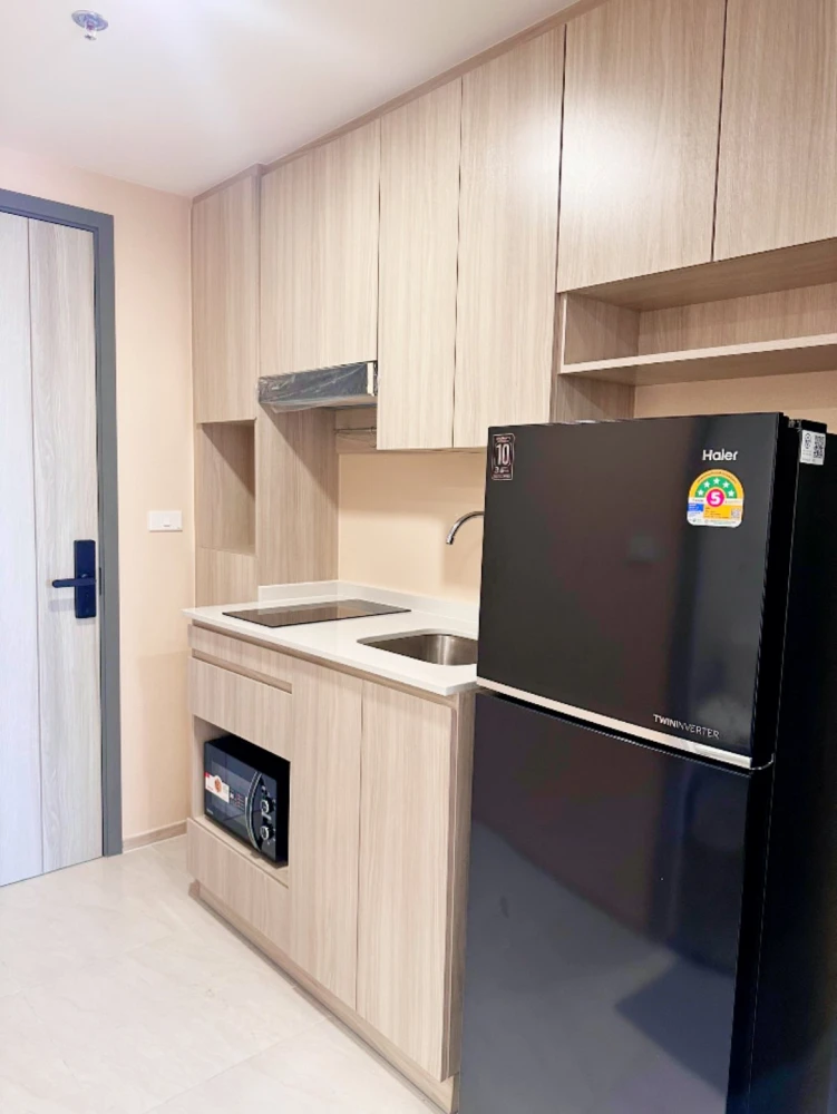 ให้เช่า คอนโด Origin Plug & Play Srinakarin ห้องพร้อมอยู่ เฟอร์ เครื่องใช้ไฟฟ้าครบ ลากกระเป๋าเข้าอยู่ได้เลย