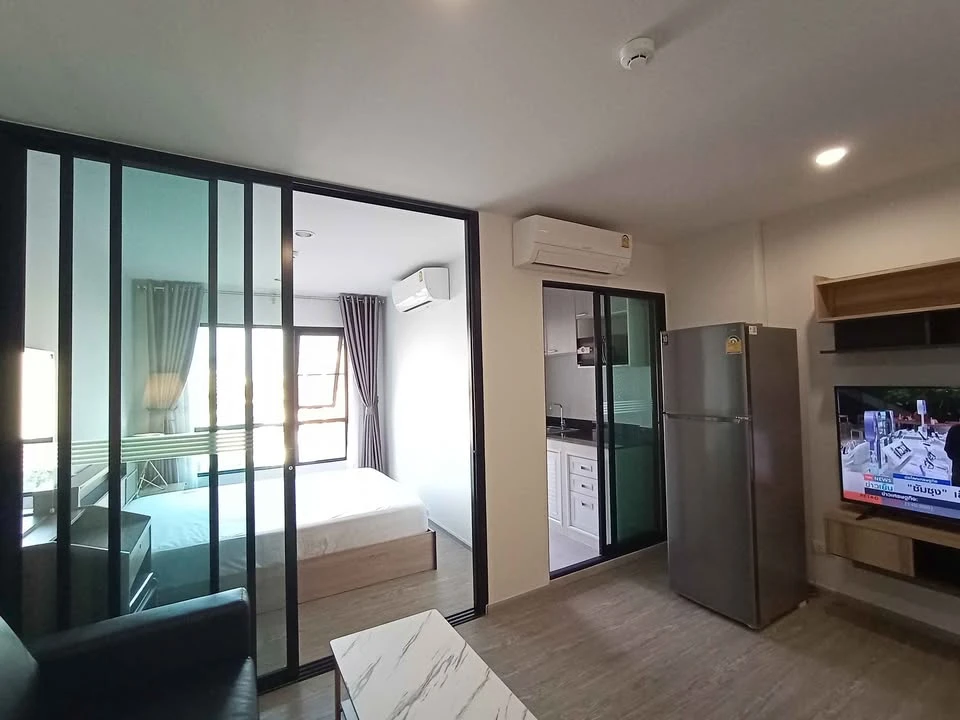 ให้เช่า คอนโด REACH พหลโยธิน 52 ห้องกั้นแยกชัดเจน มาพร้อมสิ่งอำนวยความสะดวกครบ จองเลย อย่ารอช้า