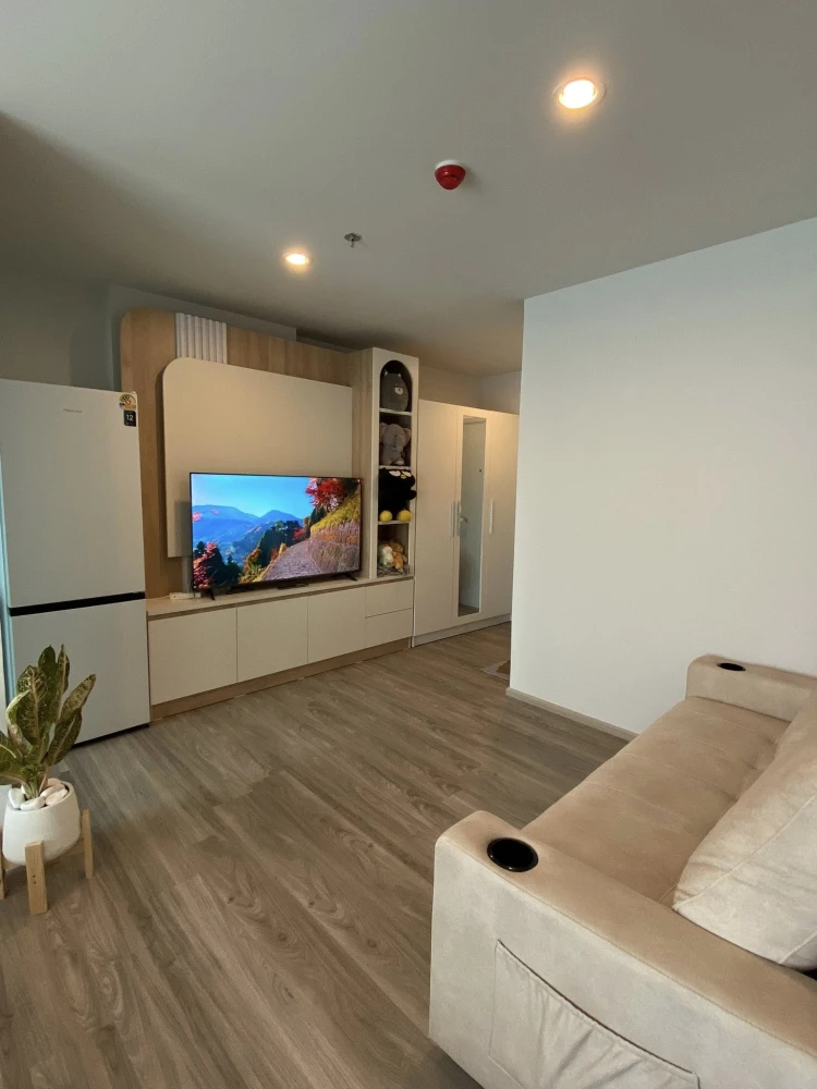 ให้เช่า คอนโด Regent Home Bangna ห้องน่าอยู่ ชั้น 24 ได้วิวสูง  ห้องกว้าง โปร่ง โล่ง มาจองได้แล้ววันนี้ อย่าช้า