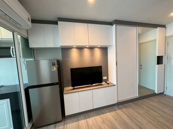 ให้เช่า คอนโด Regent Home Bangna ห้องพร้อมเข้าอยู่ ชั้นสูง เฟอร์พร้อม รีบจองเลยด่วนๆๆ