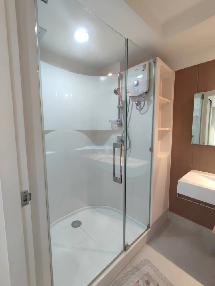 ให้เช่า คอนโด the bangkok-sathorn ห้องกว้างขวาง พื้นที่ใช้สอยเยอะ มาจับมาจองได้แล้ววันนี้ อย่ารีรอ