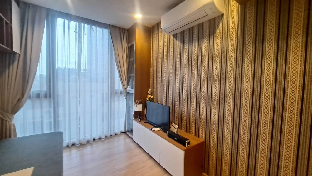 ให้เช่า คอนโด the line พหล-ประดิพัทธ์ ชั้น9 ชั้นสวนและสระว่ายน้ำ เพียง 17,000 บาท