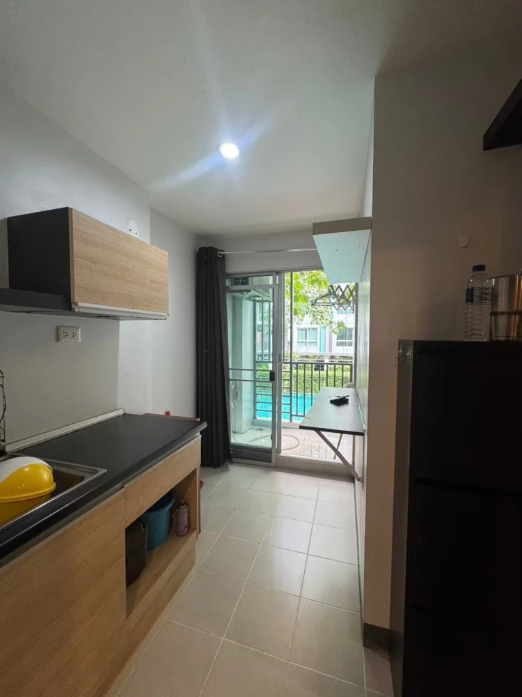 ให้เช่า คอนโด The Niche ID Seri Thai ห้องพร้อมอยู่ เฟอร์ เครื่องใช้ไฟฟ้าครบ มาแต่ตัวเข้าอยู่ได้เลย อย่าพลาด