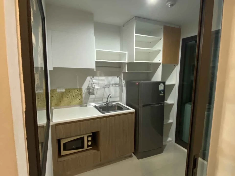 ให้เช่า คอนโด: The Stage Taopun Interchange ห้องน่าอยู่ ติอวอลเปเปอร์อย่างดี ราคาคุ้ม จองลย อย่าพลาด