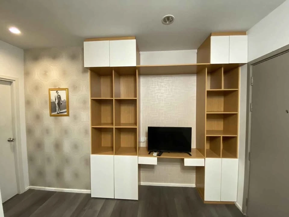 ให้เช่า คอนโด: The Stage Taopun Interchange ห้องน่าอยู่ ติอวอลเปเปอร์อย่างดี ราคาคุ้ม จองลย อย่าพลาด