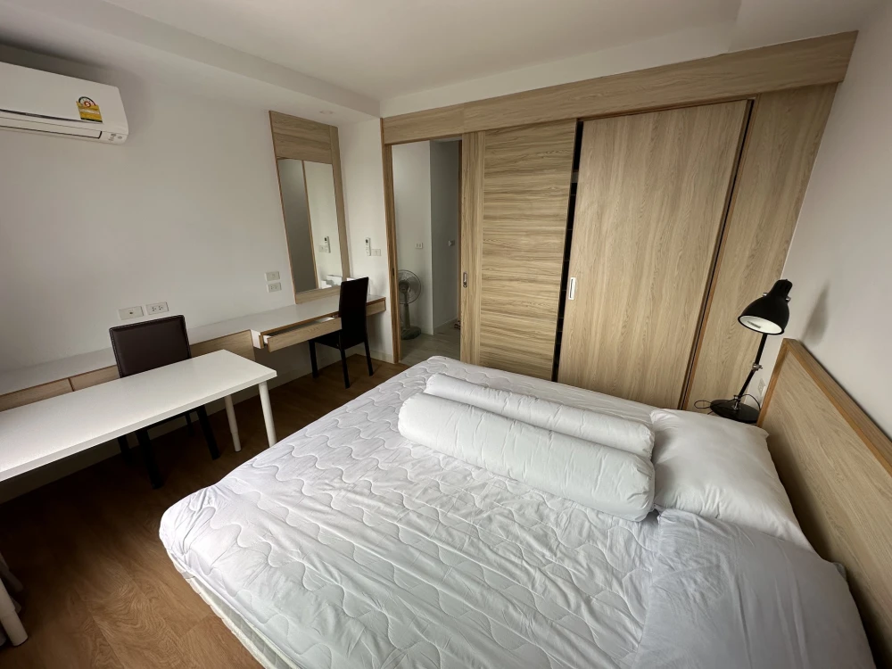ให้เช่า คอนโด V CONDO ศาลายา  ห้องพร้อมอยู่ เฟอร์ครบ เครื่องใช้ไฟฟ้าพร้อม จองเลย!!