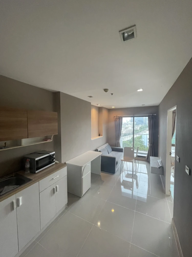 ให้เช่า คาซ่า คอนโด อโศก-ดินแดง ใจกลางเมือง เฟอร์ครบ พร้อมอยู่ ราคาย่อมเยาว์ ห้ามพลาด!!