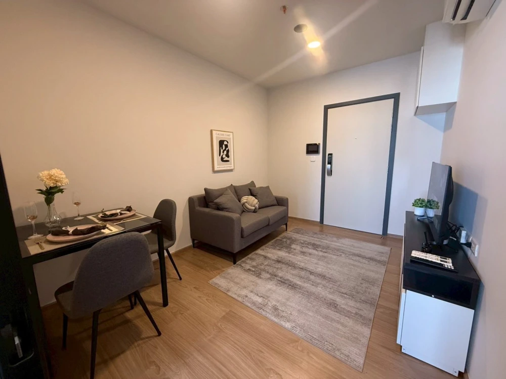 ให้เช่า ชีวาทัย ปิ่นเกล้า ห้องน่าอยู่ เฟอร์พร้อม สิ่งอำนวยความสะดวกพร้อม จองเลย