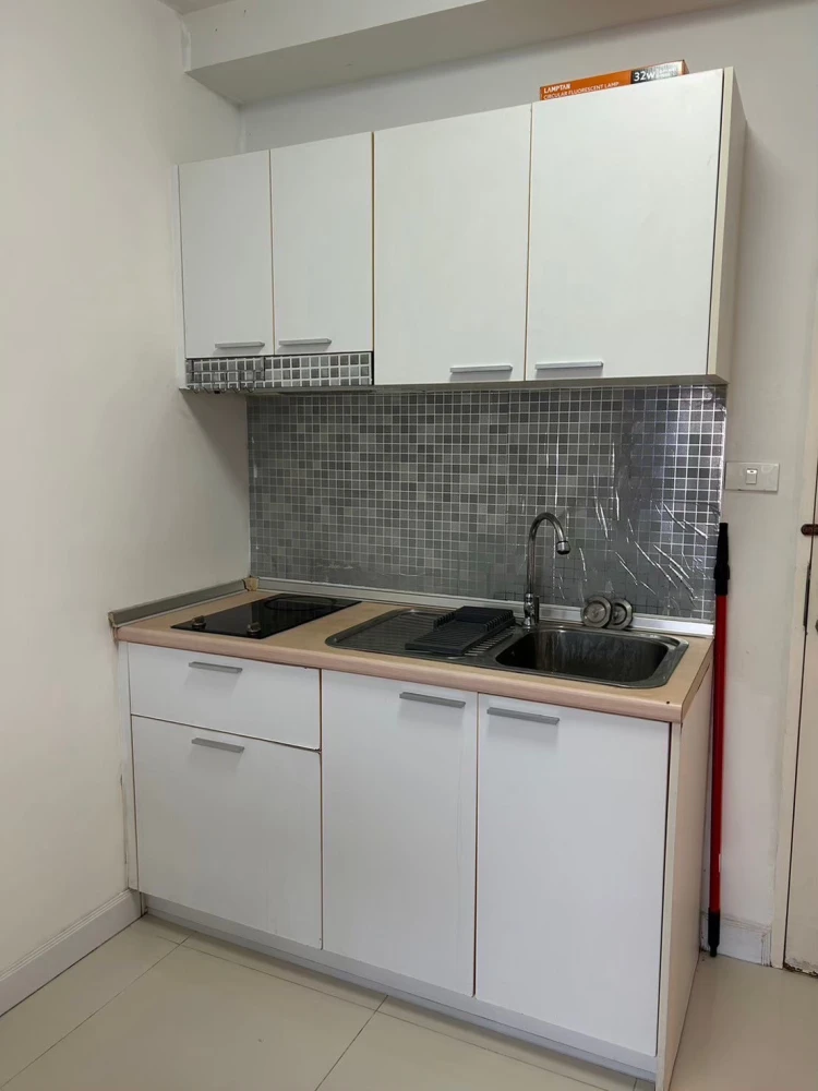 ให้เช่า ซัมเมอร์ การ์เดนท์ 1 ห้องนอน พื้นที่ใช้สอยเยอะ โซฟาตัวใหญ่น่านั่งสุดๆ รีบจองให้ไวเลย