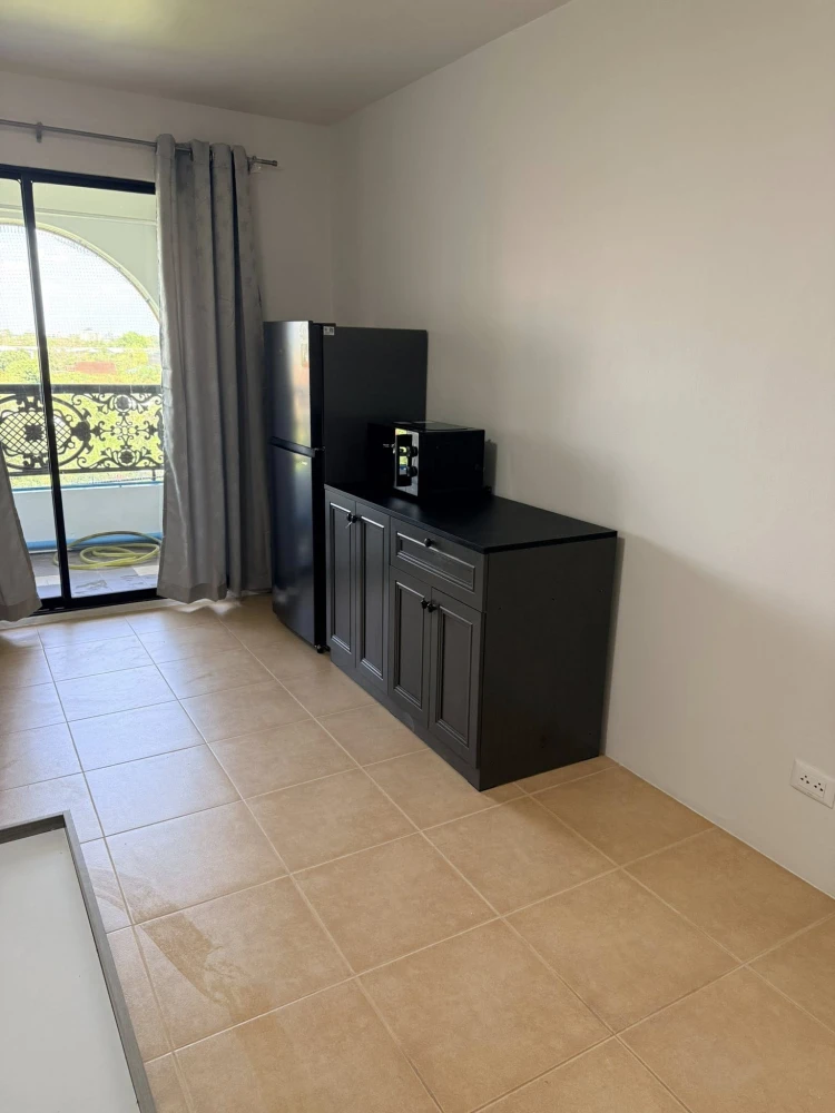 ให้เช่า ฌ็องเซลิเซ่ ติวานนท์  ชั้น 6 วิวระเบียงไม่ชนกับใคร ลมดี ไม่ร้อน พลาดแล้วจะเสียใจ