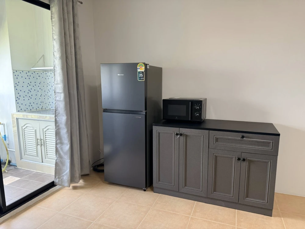 ให้เช่า ฌ็องเซลิเซ่ ติวานนท์  ชั้น 6 วิวระเบียงไม่ชนกับใคร ลมดี ไม่ร้อน พลาดแล้วจะเสียใจ