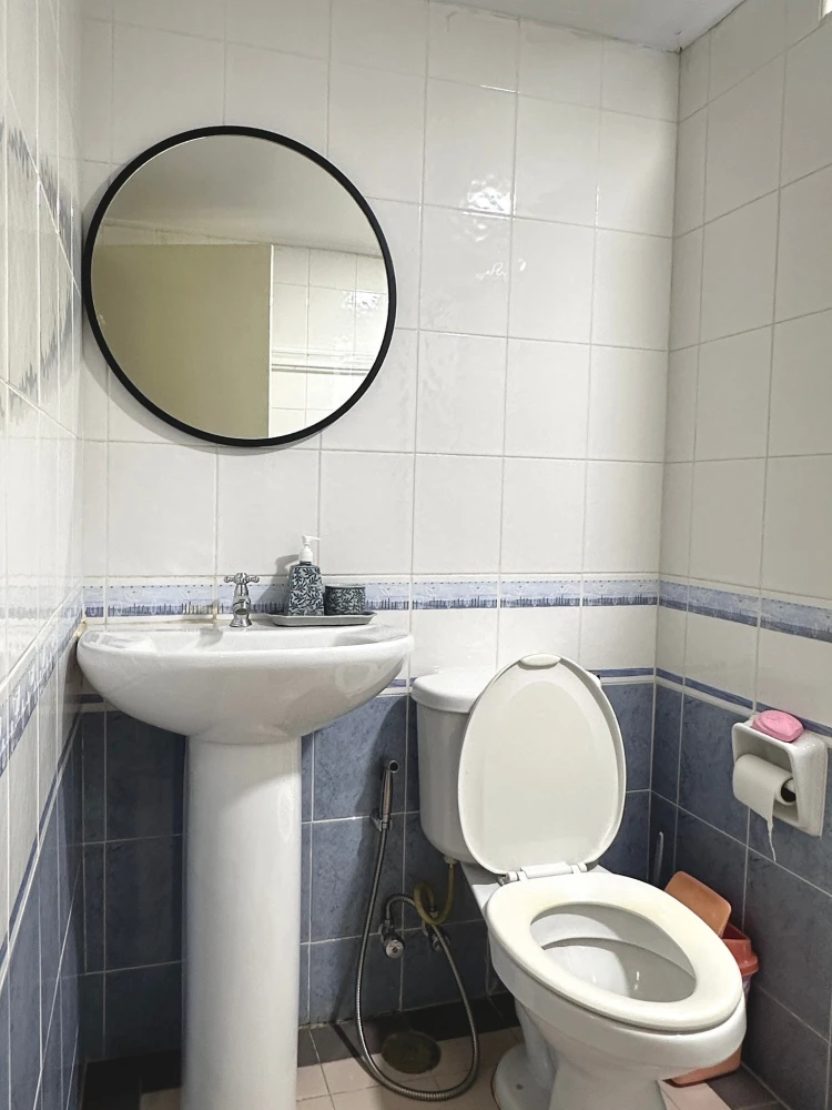 ให้เช่า ฌ็องเซลิเซ่ ติวานนท์ มีให้ครบทั้ง เฟอร์ แอร์ เครื่องใช้ไฟฟ้า ลากกระเป๋า พร้อมเข้าอยู่ได้เลย