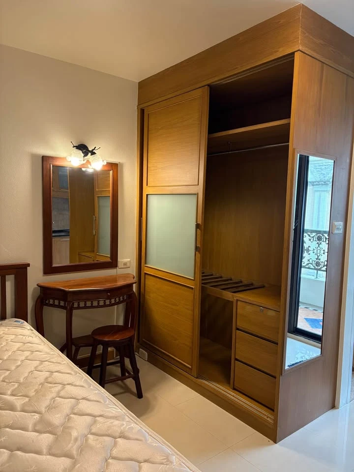 ให้เช่า ฌ็องเซลิเซ่ ติวานนท์  ห้องพร้อมเข้าอยู่ เฟอร์พร้อม ราคาสบายกระเป๋า จองเลย