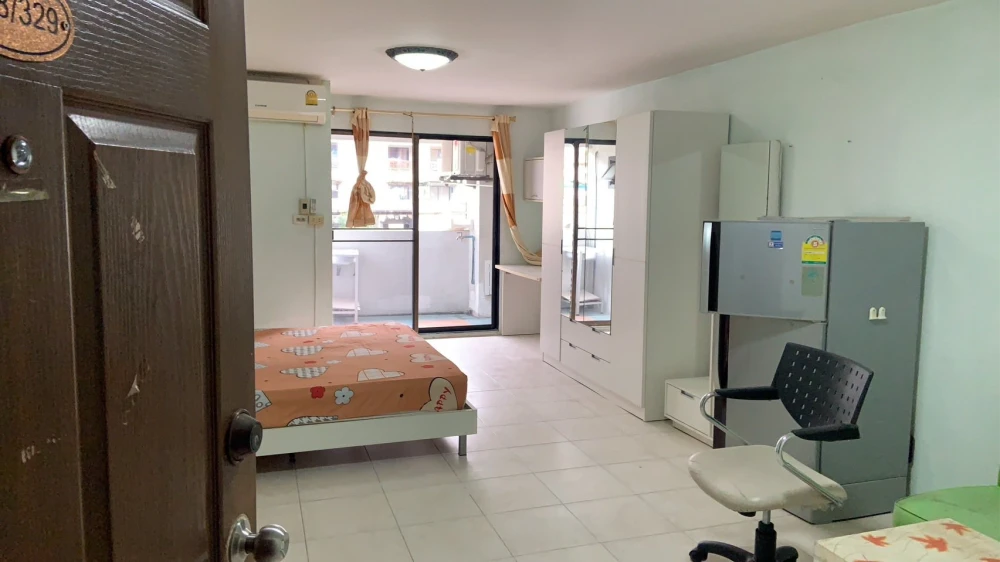 ให้เช่า ฌ็องเซลิเซ่ ติวานนท์ อาคาร C ชั้น 3 ใกล้เซเว่น พร้อมเฟอร์นิเจอร์ มาแต่ตัวเข้าอยู่ได้เลย