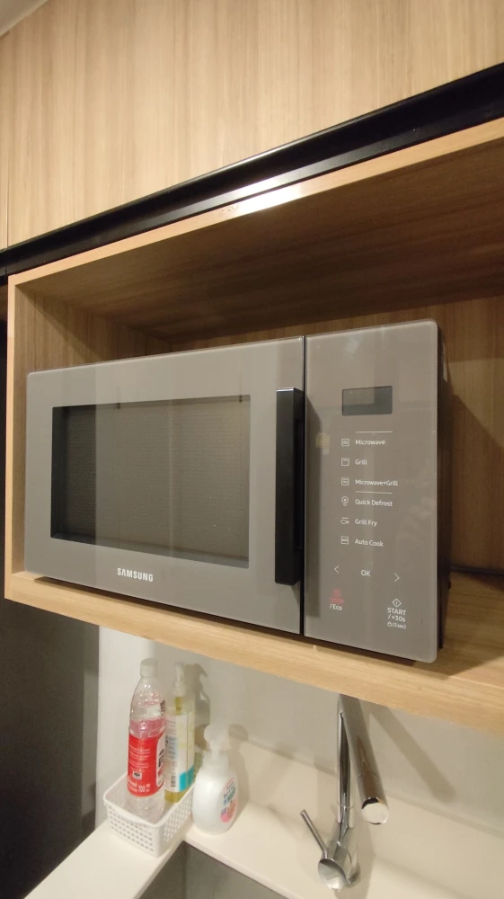 ให้เช่า ณ วรา เรสซิเดนซ์ คอนโด 2 ห้องนอน (ห้องมุม) ห้องใหญ่อยู่สบาย ไม่อึดอัด สนใจจองเลย