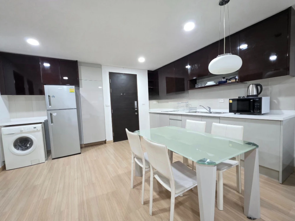 ให้เช่า ดิ แอดเดรส ปทุมวัน ห้องหัวมุม วิวดี ตกแต่งพร้อมอยู่ พร้อมเฟอร์นิเจอร์คุณภาพสูง รีบจองเลย