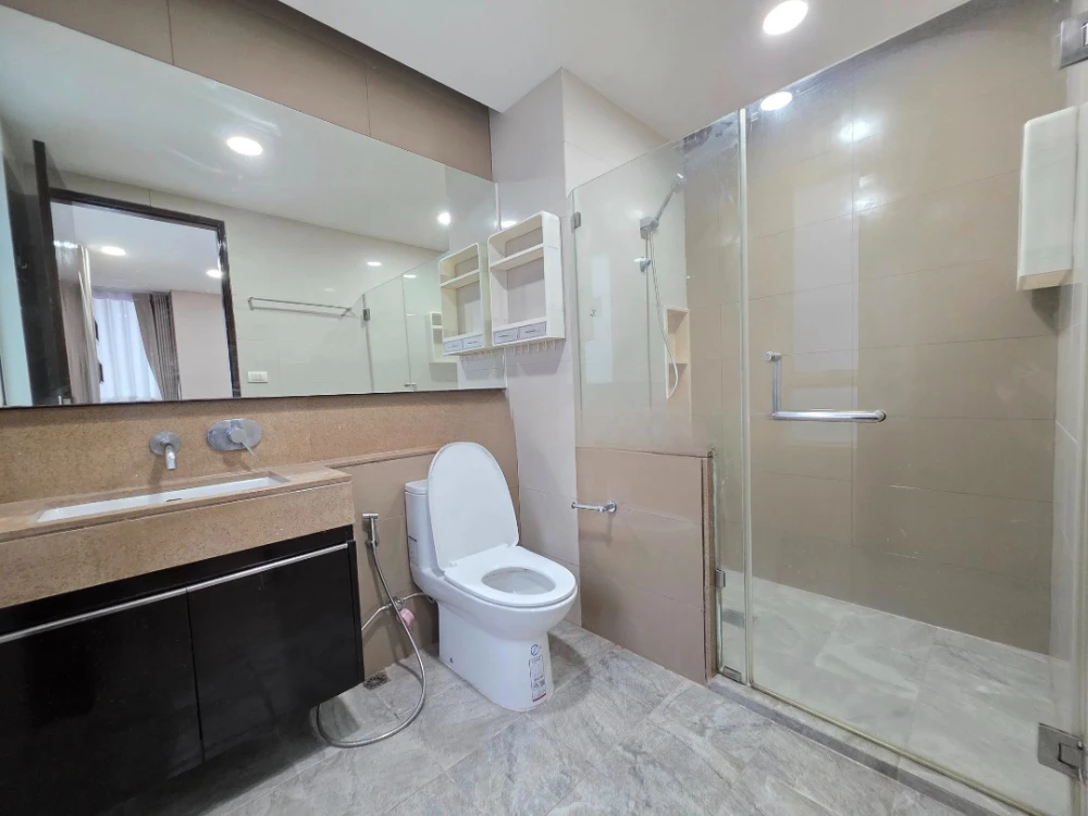 ให้เช่า ดิ แอดเดรส ปทุมวัน ห้องหัวมุม วิวดี ตกแต่งพร้อมอยู่ พร้อมเฟอร์นิเจอร์คุณภาพสูง รีบจองเลย