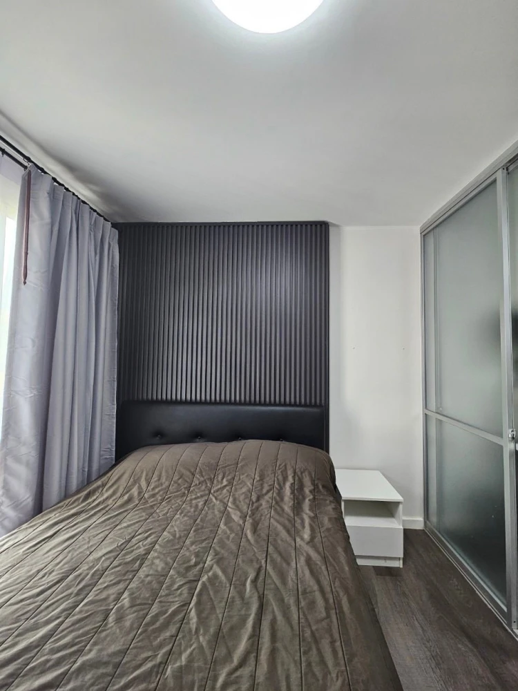 ให้เช่า ดีคอนโด แคมปัส รังสิต รีสอร์ท เฟส 1 ห้องแบบ 1 Bedroom มีบานเลื่อนกั้นส่วนห้องนั่งเล่น ราคาดี จองเลย