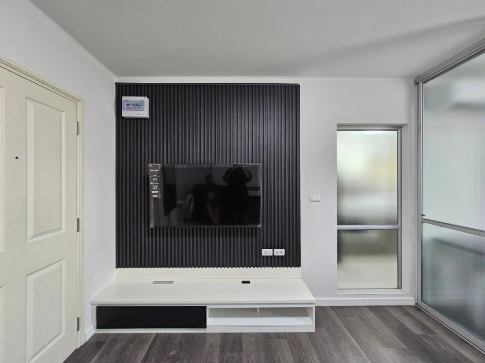 ให้เช่า ดีคอนโด แคมปัส รังสิต รีสอร์ท เฟส 1 ห้องแบบ 1 Bedroom มีบานเลื่อนกั้นส่วนห้องนั่งเล่น ราคาดี จองเลย