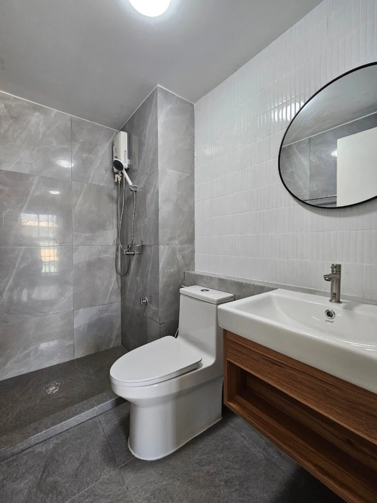 ให้เช่า ดีคอนโด แคมปัส รังสิต รีสอร์ท เฟส 1 ห้องแบบ 1 Bedroom มีบานเลื่อนกั้นส่วนห้องนั่งเล่น ราคาดี จองเลย