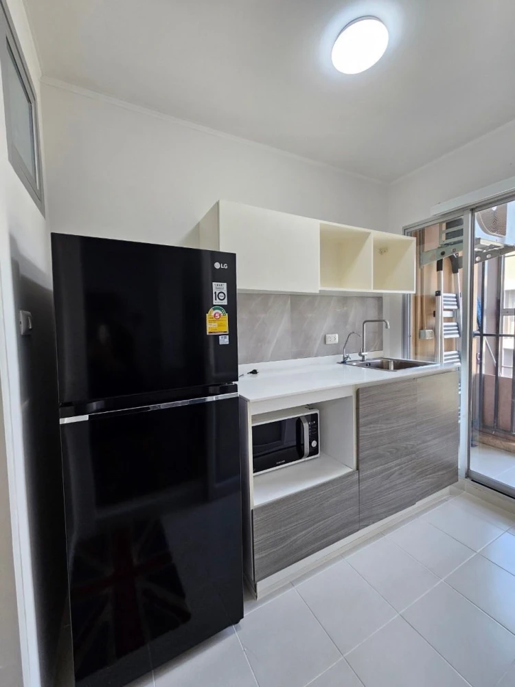 ให้เช่า ดีคอนโด แคมปัส รังสิต รีสอร์ท เฟส 1 ห้องแบบ 1 Bedroom มีบานเลื่อนกั้นส่วนห้องนั่งเล่น ราคาดี จองเลย