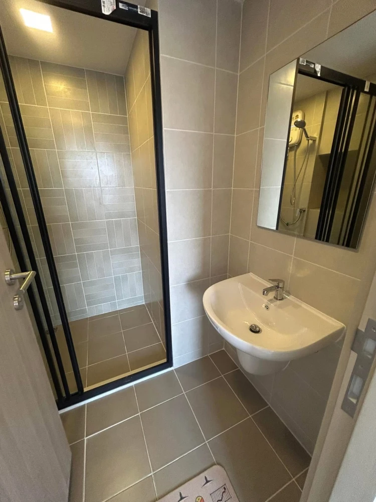 ให้เช่า ดีคอนโด แอร์ ลาดกระบัง ห้องสตูดิโอ ชั้น 5 มาพร้อมสิ่งอำนวยความสะดวกครบ ต้องรีบมาจอง