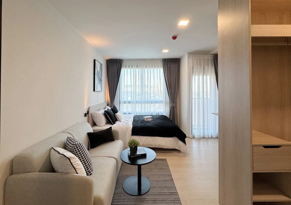 ให้เช่า ดีคอนโด ไฮป์ รังสิต ชั้น 8 ตึก A เฟอร์นิเจอร์ครบ เครื่องใช้ไฟฟ้าครบ คุ้มสุดๆ รีบจองด่วนๆเลย