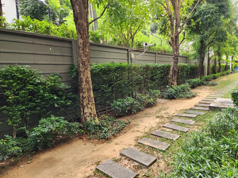 ให้เช่า!! ดี คอนโด สาธุประดิษฐ์ 49 ชั้น 1 ตึก A วิวสวน ห้องสวย เฟอร์นิเจอร์ครบพร้อมอยู่ ห้ามพลาด!!