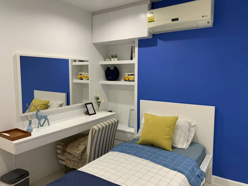 ให้เช่า ด่วน!! คอนโด สุขุมวิท ลิฟวิ่ง ทาวน์ ติดถนนอโศก จัดเต็มเฟอร์นิเจอร์ รีบจองเลย!!