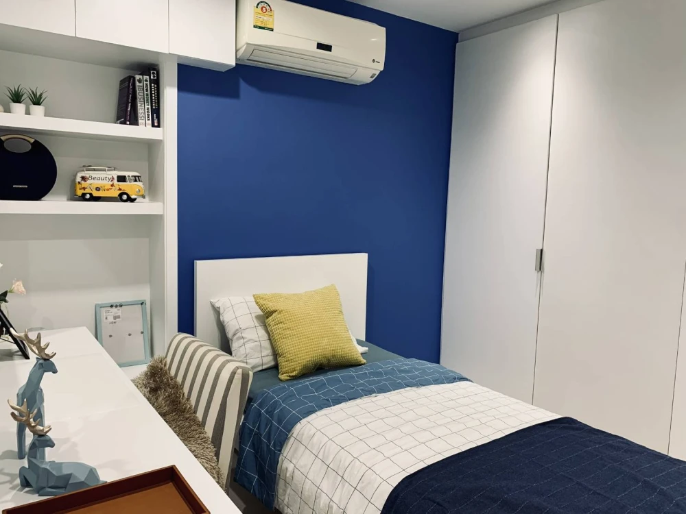 ให้เช่า ด่วน!! คอนโด สุขุมวิท ลิฟวิ่ง ทาวน์ ติดถนนอโศก จัดเต็มเฟอร์นิเจอร์ รีบจองเลย!!