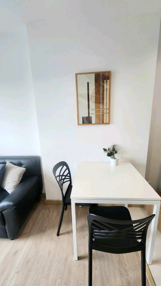 ให้เช่า ธนา แอสโทเรีย ชั้น 17 วิวโล่ง ลมดี เป็นส่วนตัว แต่งครบ พร้อมอยู่ รีบจองเลย