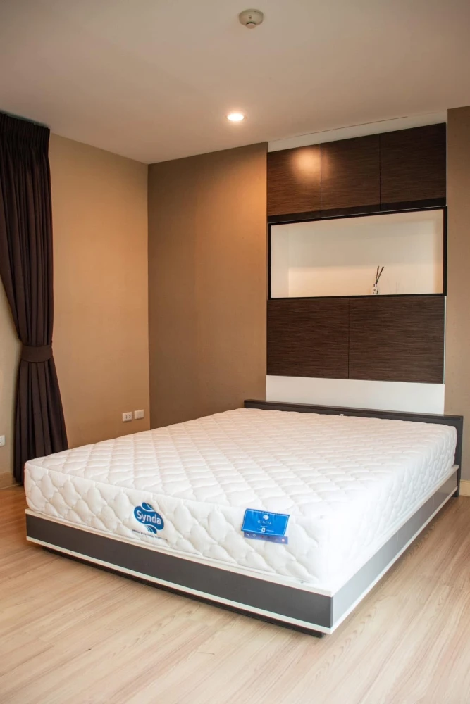 ให้เช่า นีช โมโน บางนา ตึก C ชั้น 5 ห้องมุมเป็นส่วนตัวมาก หัวนอนบิวท์อินเริ่ดๆ รีบจองเลย