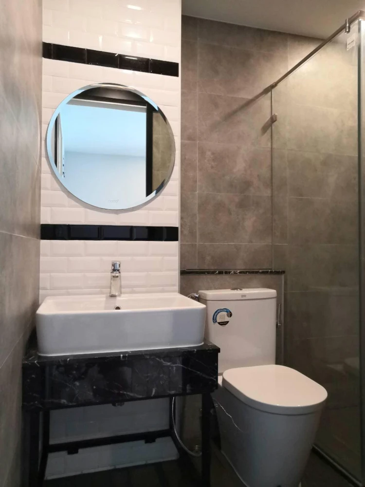 ให้เช่า บริกซ์ คอนโดมิเนียม ห้องอยู่ปีกด้านใน วิวสวน เงียบสงบ ไม่ร้อน ของใช้ในห้องครบครัน ต้องจองเลย