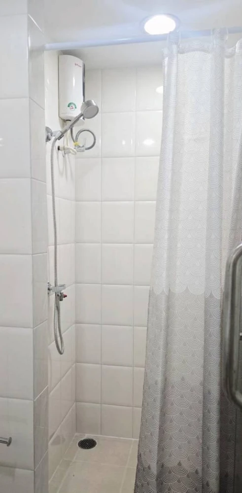 ให้เช่า บ้านนวธารา เฟอร์นิเจอร์และเครื่องใช้ไฟฟ้าครบ ทำเลดีสะดวก ติดสระว่ายน้ำ ต้องจัดแล้ว