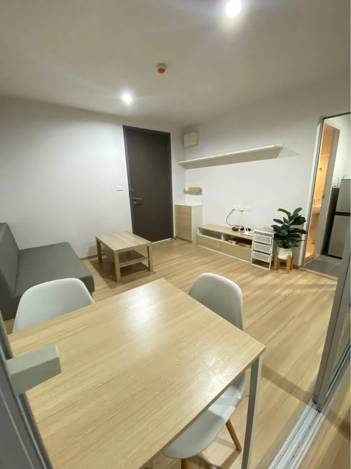 ให้เช่า บ้านร่วมทางฝัน 4 เพชรเกษม - บางแค ห้องชั้น 5 มาพร้อมเฟอร์นิเจอร์ครบครัน หิ้วกระเป๋าเข้าอยู่ได้เลยจ้า