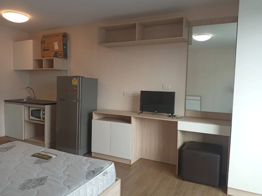 ให้เช่า พลัมคอนโด พหลโยธิน 89 ห้องหันทางทิศเหนือ วิวดี ฝั่งนอกอาคาร เฟอร์นิเจอร์ครบ พร้อมอยู่