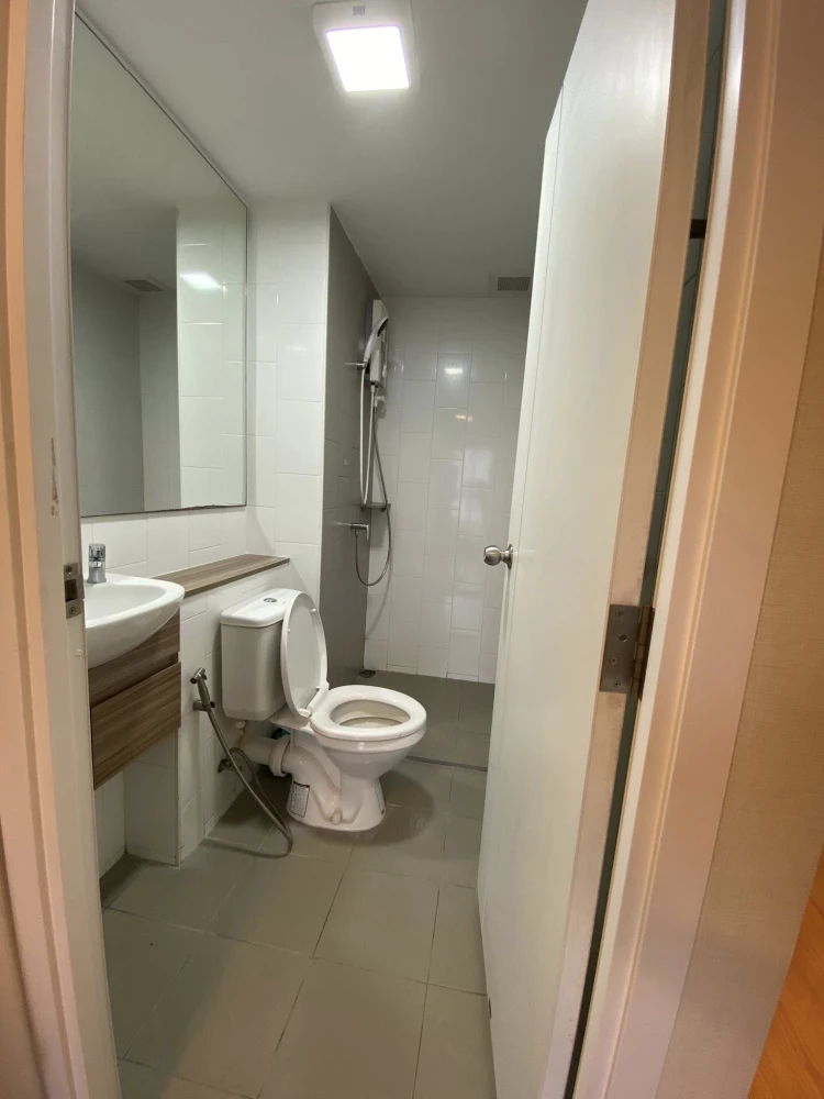 ให้เช่า พลัมคอนโด รังสิต อไลฟ์ เฟส 1  ชั้น 4 ห้องสวยอยู่สบาย มุมตึกวิวนอก ลมเข้าเย็นสบายดี ห้ามพลาด