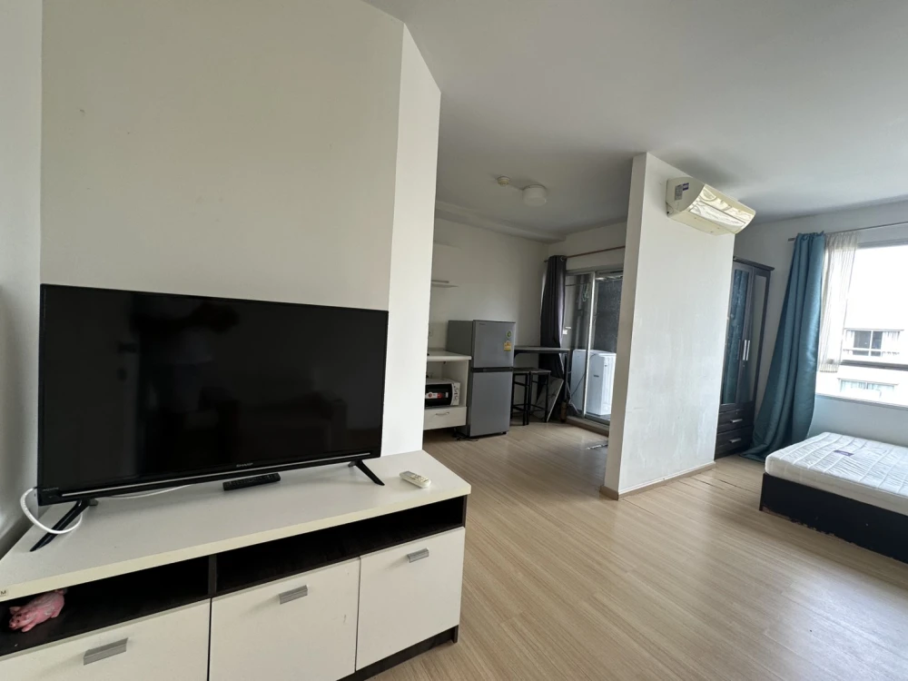 ให้เช่า พลัมคอนโด สามัคคี ห้อง studio ชั้น 8 อาคาร C วิวสวย ตำแหน่งดี อย่ารอช้า!!